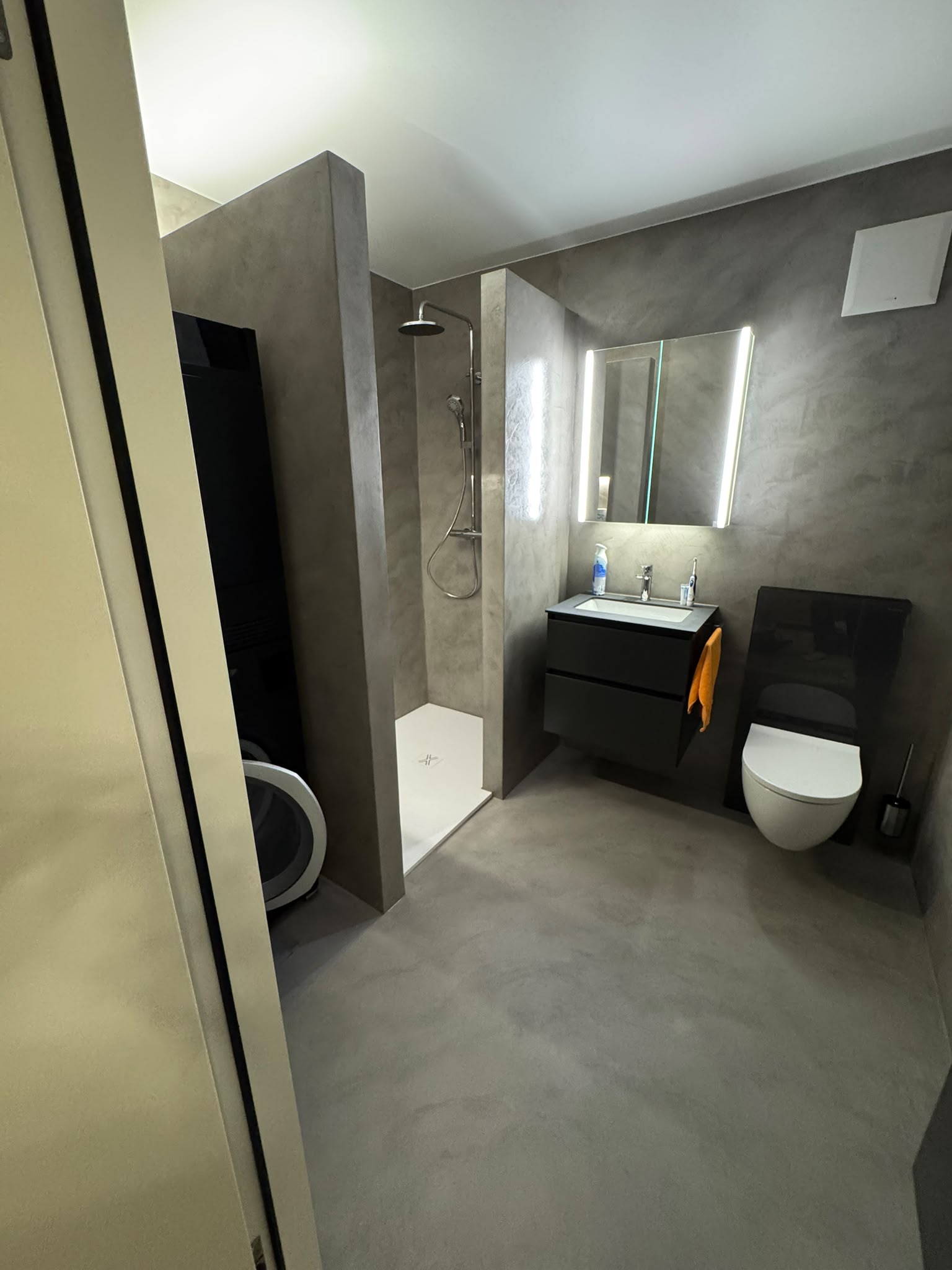 Salle de bain béton ciré